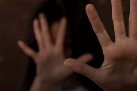 Avó e companheiro são condenados a mais de 25 anos por abuso de adolescente em Santa Catarina