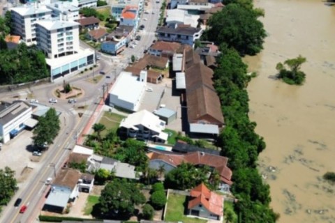 Após cinco meses sem chuva, estiagem severa começa a dar trégua em Ibirama