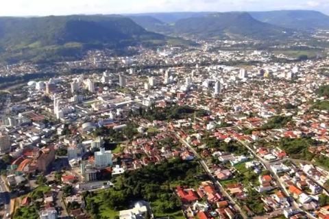 Santa Catarina tem aumento de 97 mil domicílios em um ano