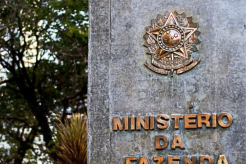 Defesa e Cidades lideram bloqueios no Orçamento de 2026