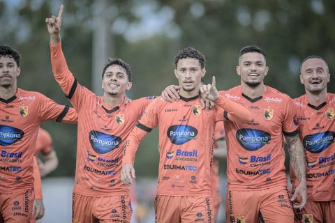 Santa Catarina Clube reencontra o caminho das vitórias com atuação dominante