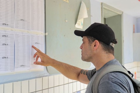 Período de inscrições para concurso da Educação de SC termina nesta terça-feira
