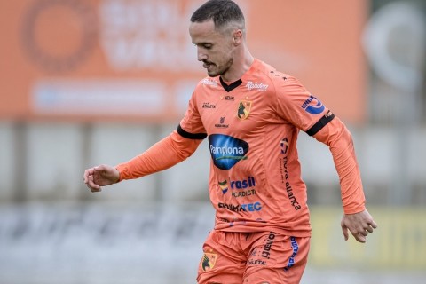 Juninho avança na recuperação, e Vini Escobar volta a ser opção no Santa Catarina