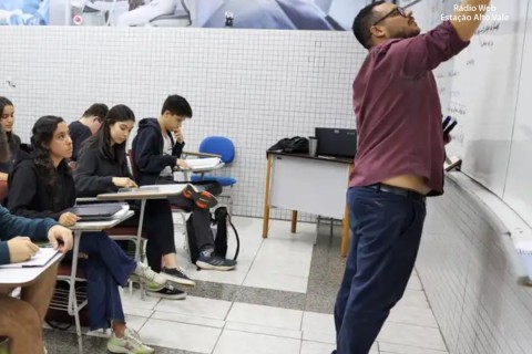 Estudante pode renegociar dívida a partir desta quarta