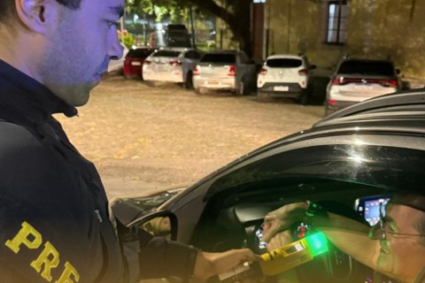 PRF inicia operação especial para garantir a segurança nas rodovias de SC durante as Festas de Outubro