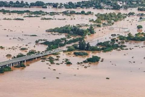 El Niño faz SC correr contra o tempo e municípios decretam emergência se preparando para o pior