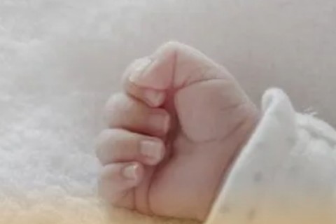 Criança de 11 anos dá luz a bebê em SC e polícia investiga caso como estupro de vulnerável