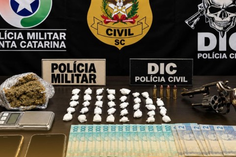 Homem é preso por tráfico de drogas e arma é apreendida em Ituporanga