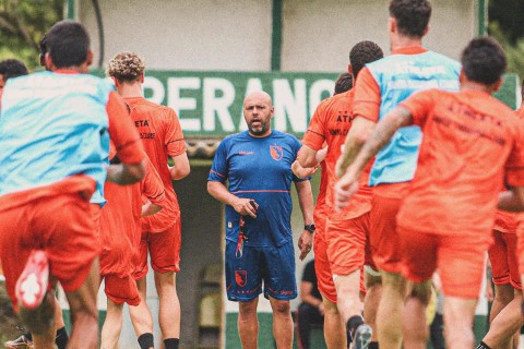 Raça fora de casa e foco total: Santa Catarina se prepara para semana decisiva no clássico catarinense